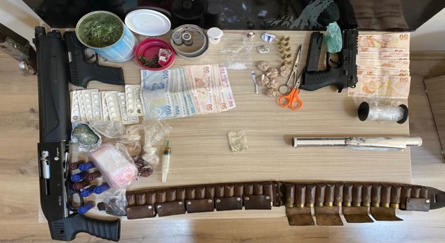 Ceyhanda uyuşturucu operasyonu: 18 gözaltı