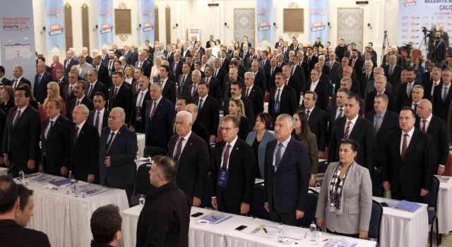 CHP Belediye başkanları çalıştayında gözler Mansur Yavaşı aradı