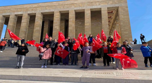 Çiftlikköy Belediyesinden öğrencilere Ankara gezisi