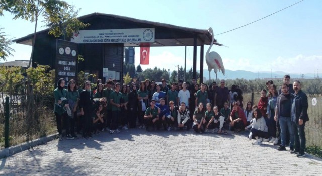 Çiftlikköylü öğrenciler Hersek Lagününü gezdi