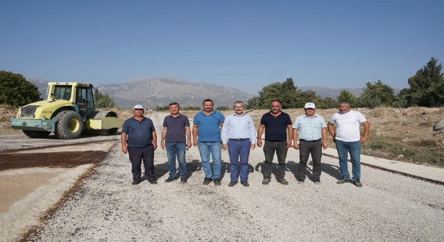 Çivrilde yenilenen yollar mesafeleri kısaltıyor