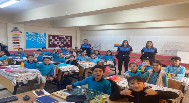 ÇOGEP ile minik öğrenciler bilgilendiriliyor