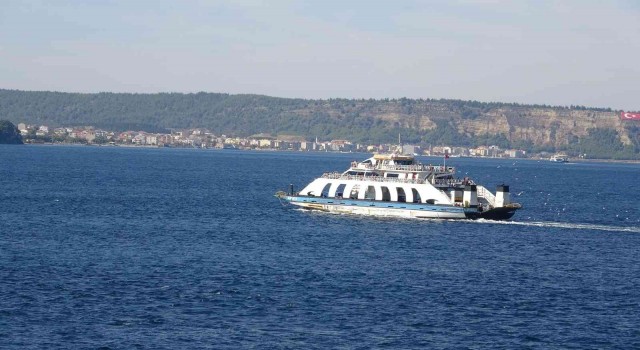 Cumartesi günü tüm Gökçeada feribot seferleri iptal