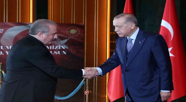 Cumhurbaşkanı Erdoğan, 29 Ekim Cumhuriyet Bayramı tebriklerini kabul etti