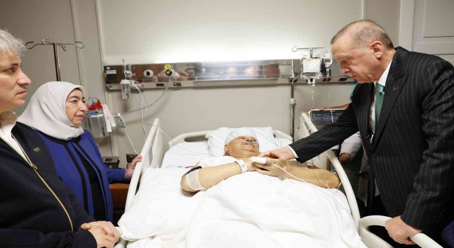 Cumhurbaşkanı Erdoğan, Binali Yıldırımı ve Şamil Ayrımı hastanede ziyaret etti