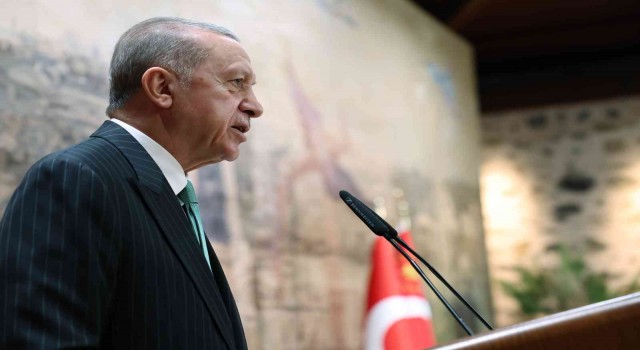 Cumhurbaşkanı Erdoğan, Uluslararası Emek ve Dayanışma Kongresi Katılımcı Konfederasyon başkanlarını kabul etti