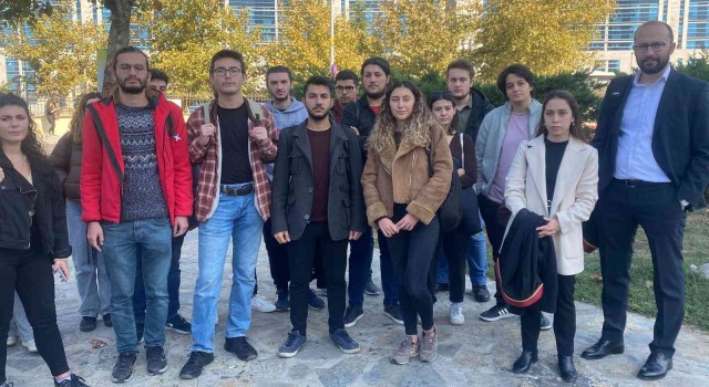 Cumhurbaşkanı Erdoğana hakaret eden 4 sanık hakim karşısına çıktı