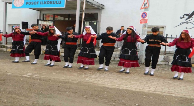 Cumhuriyet Bayramı Posofta coşku ile kutlandı