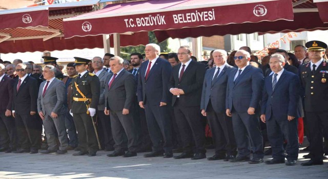 Cumhuriyetin 99. yıldönümü Bozüyükte çeşitli etkinliklerle kutlanıyor