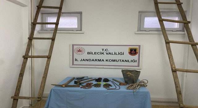 Define avcıları suçüstü yakalandı