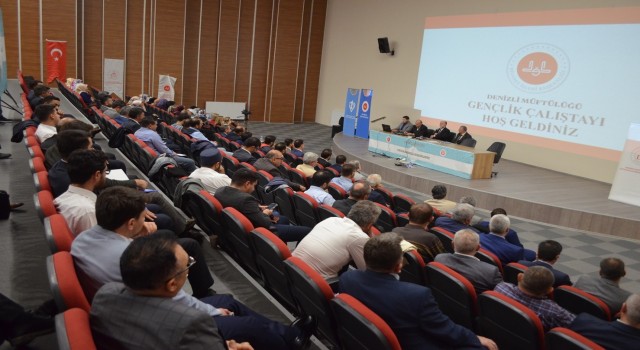 Denizlide gençliğin sorunları çalıştayda ele alındı