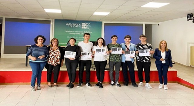 Denizlili öğrenciler, başarılı çalışmalarını İtalyada sürdürdü
