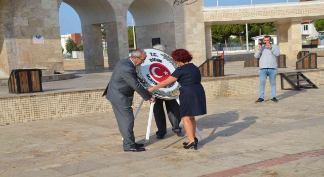 Didimde Muhtarlar Günü törenle kutlandı