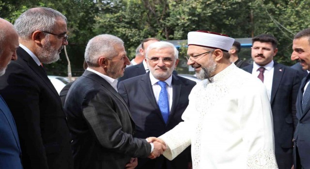 Diyanet İşleri Başkanı Erbaş, Siirtte cami açılışına katıldı