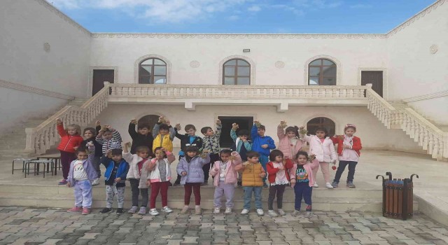 Diyarbakırda bağevi çocukların ilgi odağı oldu