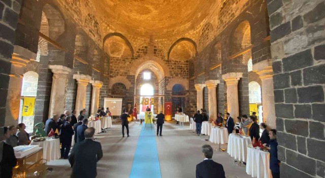 Diyarbakırda PTTnin 182. kuruluş yıl dönümü kutlandı