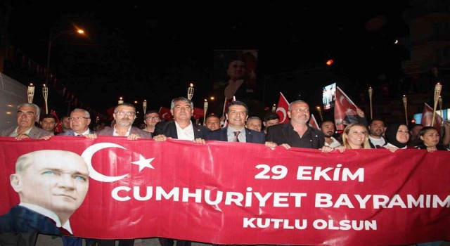 Döşemealtında Cumhuriyet coşkusu