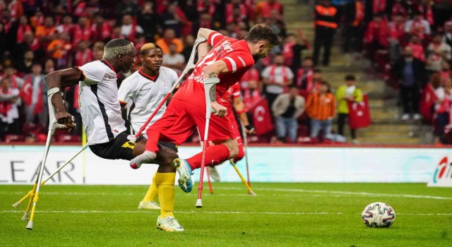 Dünya Kupası, Ampute Futbol Milli Takımının ellerinde yükseldi