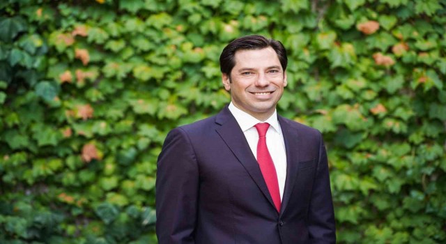 Eczacıbaşı Tüketim Ürünlerinin yeni CEOsu Bülent Kozlu oldu