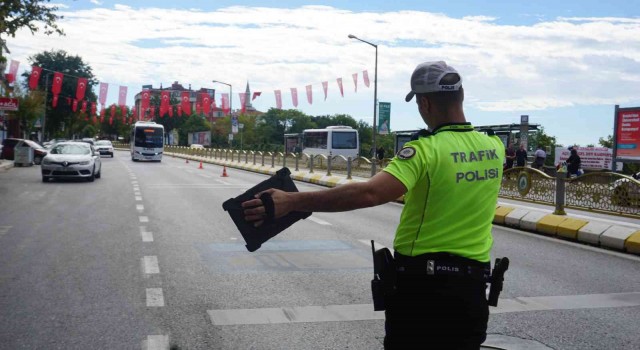 Edirnede toplu taşıma araçlarına yönelik denetimler arttırıldı