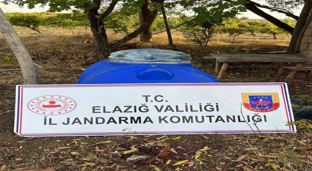 Elazığda bin litre kaçak şarap ele geçirildi