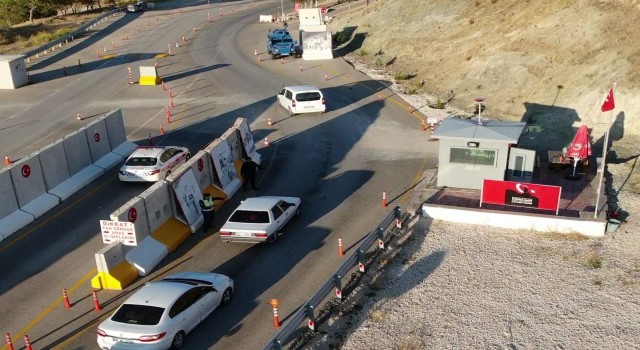 Elazığda dron destekli trafik denetimi