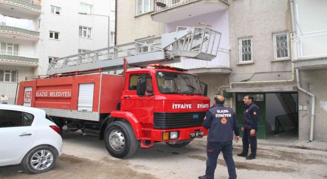 Elazığda fıkra gibi olay: Haber alınamayan çocuğun evinde kulaklıkla uyduğu ortaya çıktı
