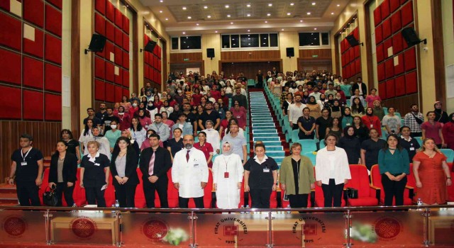 Elazığda ‘Hemşirelikte Güçlendirme konferansı verildi
