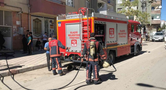 Elazığda ikametgah yangını