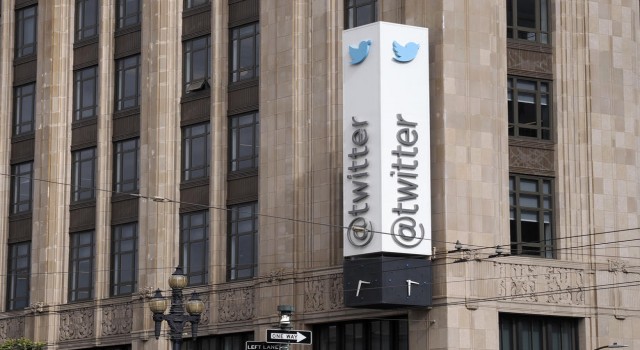 Elon Musk, Twitterın 4 üst düzey isminin işine son verdi