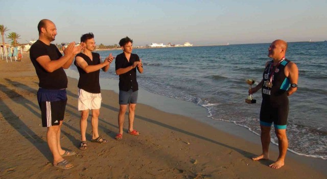 Engelli bisikletçi sahilde Dünya Kupasına hazırlanıyor