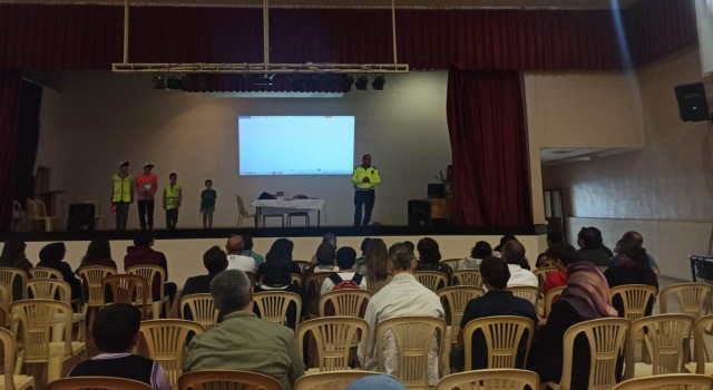 Ereğlide öğrenciler “Trafik Dedektifi” oldu