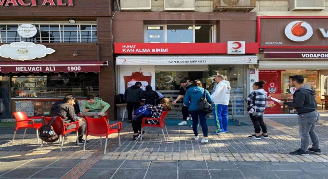 ERÜ Spor Bilimlerinden ‘1 Kan, 3 Can 1 Fidan” etkinliği