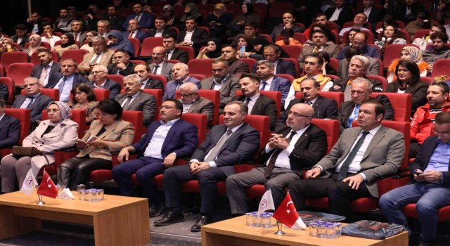 ERÜde “Tevfik İleriyi Anlamak” Programı düzenlendi