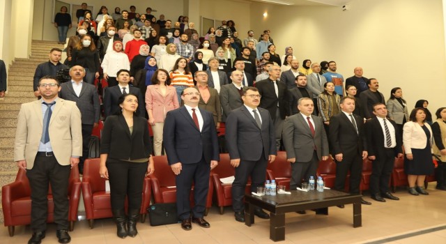 ERÜde TÜBİTAK Proje Eğitimi düzenlendi