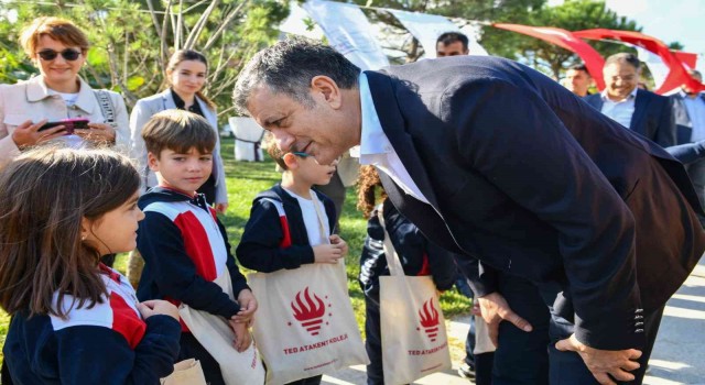 Esenyurtlu çocuklar, 4 Ekim Dünya Hayvanları Koruma Günü etkinliğine katıldı