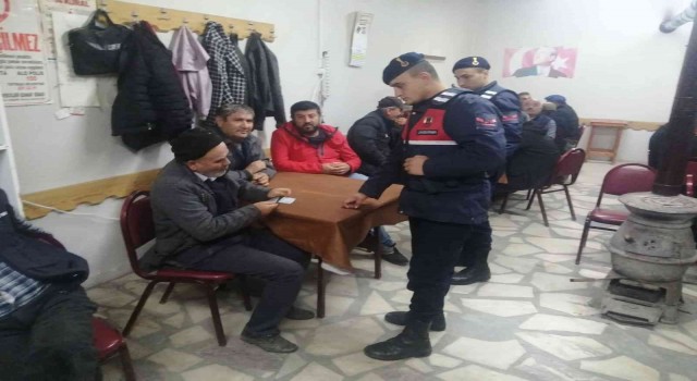Eskişehirde jandarmanın huzur uygulamasında 2 bin 64 şahıs sorgulandı