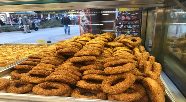 Eskişehirde “kandil simidi” mesaisi
