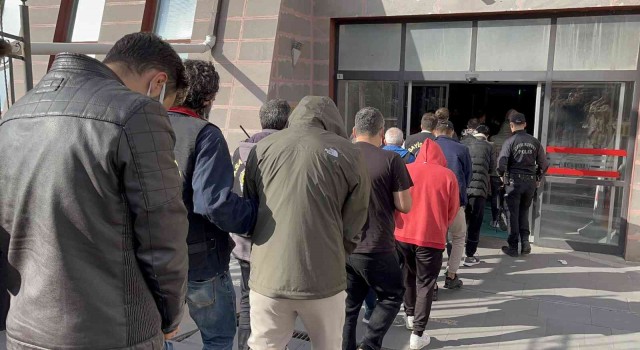 Eskişehirdeki fuhuş operasyonunda 9 tutuklama