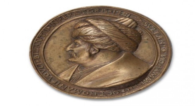 Fatih Sultan Mehmetin resmedildiği madalyon 38 bin sterline satıldı