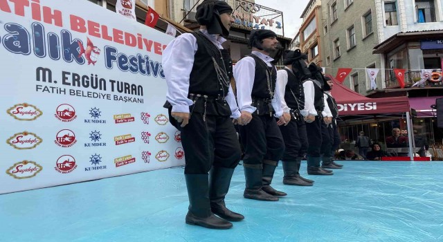 Fatihte 12 bin porsiyon palamut dağıtıldı