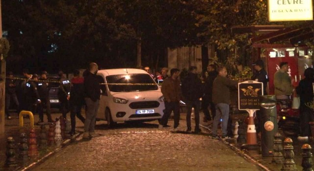 Fatihte iki grup arasında silahlı kavga: 2 yaralı
