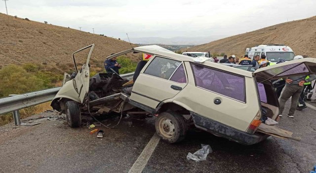 Malatya'nın Akçadağ ilçesinde Feci kazada ölü sayısı 2'ye çıktı