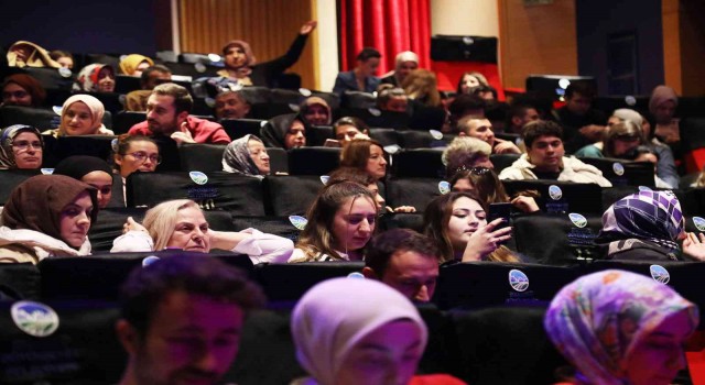‘Furabilur isimli oyun beğeni kazandı