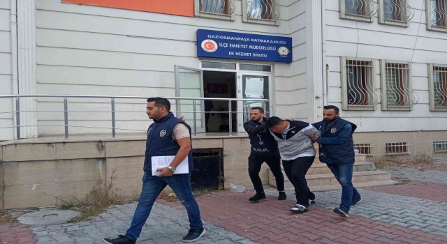 Gaziosmanpaşada sokak ortasında kadını vuran saldırganlar adliyeye sevk edildi