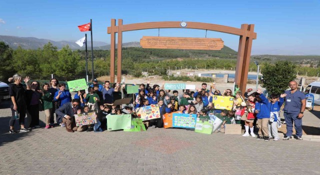 Geçici Hayvan Bakımevi hayvan severleri ağırlıyor