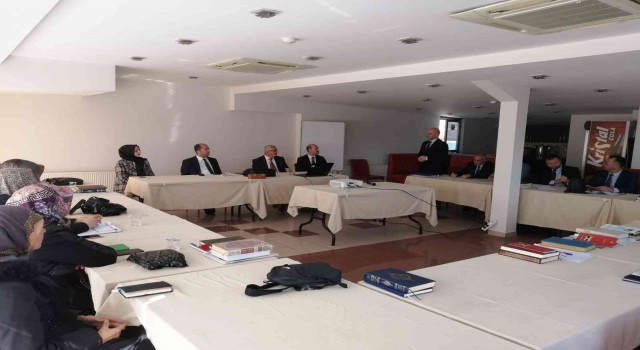 Gençlere yönelik faaliyetler planlandı