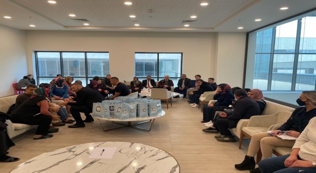 Genel Sekreter Kaya, tedavi gören yaralı işçileri ziyaret etti
