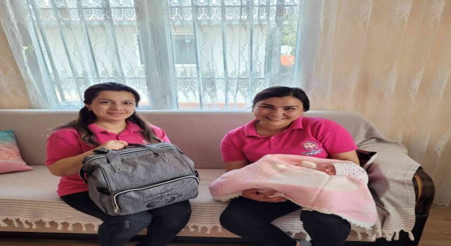 Germencikte Hoş geldin bebek projesi 390 kişiye ulaştı