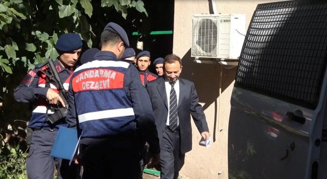 Görevden alınan CHPli Semih Şahinin 12 yıla kadar hapis talebiyle yargılandığı davanın ikinci duruşması görüldü